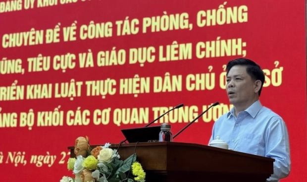 Quán triệt, triển khai công tác phòng, chống tham nhũng, tiêu cực và Luật thực hiện dân chủ ở cơ sở