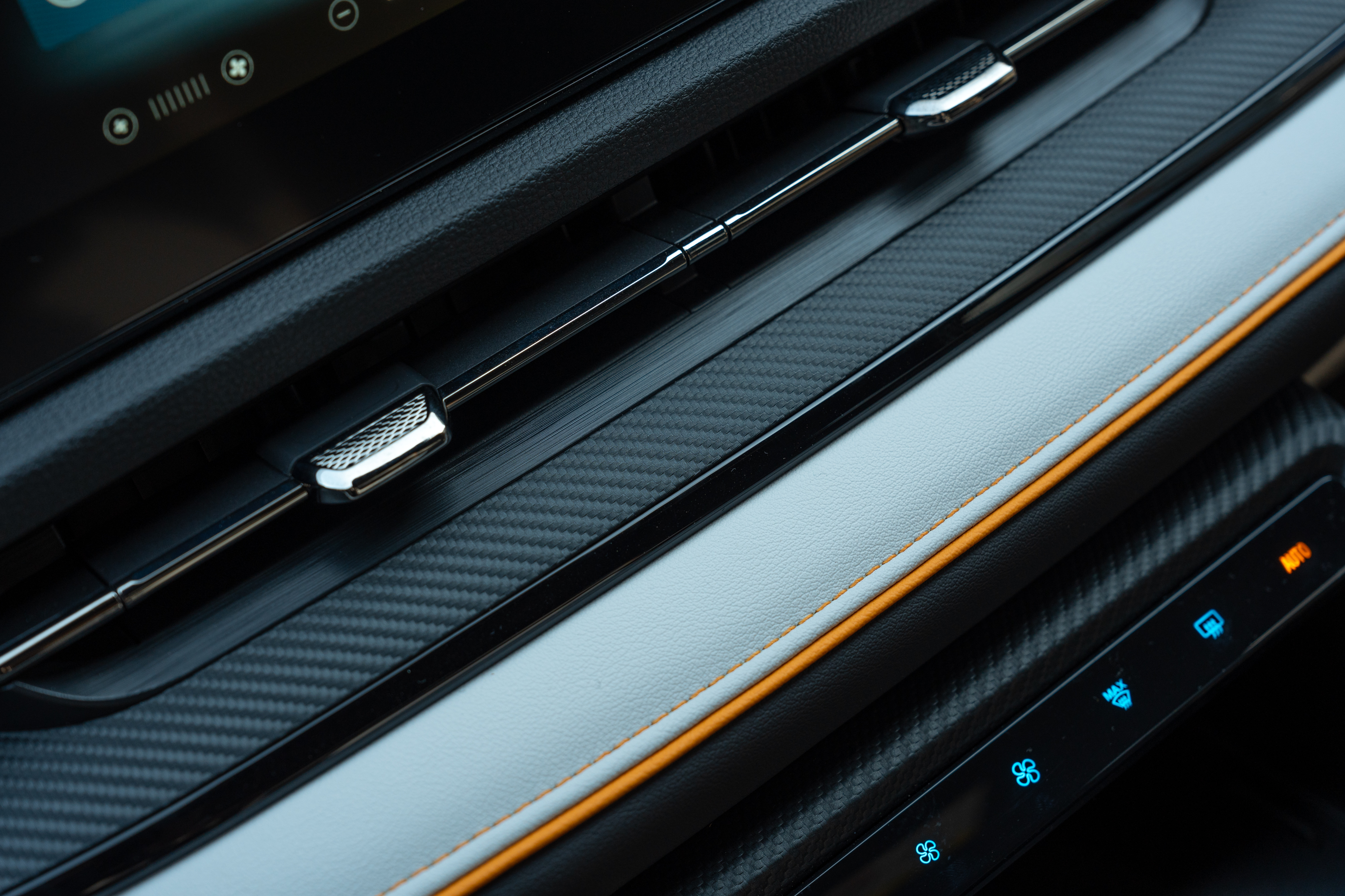 Ford Territory Sport ra mắt Việt Nam: Giá 909 triệu đồng, nhiều chi tiết thể thao từ trong ra ngoài cạnh tranh CX-5- Ảnh 11. Ford Territory Sport ra mắt Việt Nam: Giá 909 triệu đồng, nhiều chi tiết thể thao từ trong ra ngoài cạnh tranh CX-5- Ảnh 11.