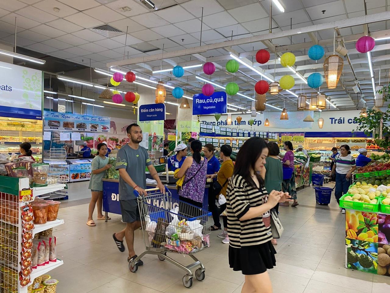 Co.opmart chủ động ứng phó cơn bão số 3, đảm bảo nguồn hàng, giá cả ổn định Co.opmart chủ động ứng phó cơn bão số 3, đảm bảo nguồn hàng, giá cả ổn định