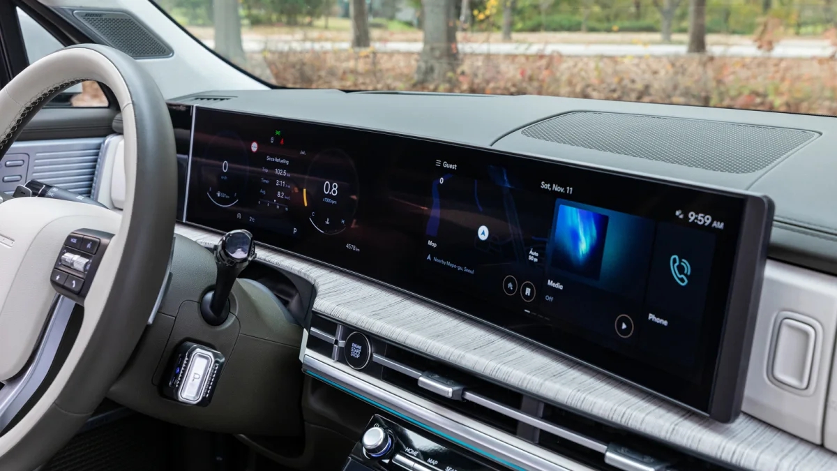 Hyundai Santa Fe 2024 chốt ra mắt Việt Nam tháng này: Lột xác hoàn toàn, làm khó Sorento, CX-8 đã lâu chưa nâng cấp- Ảnh 12. Hyundai Santa Fe 2024 chốt ra mắt Việt Nam tháng này: Lột xác hoàn toàn, làm khó Sorento, CX-8 đã lâu chưa nâng cấp- Ảnh 12.