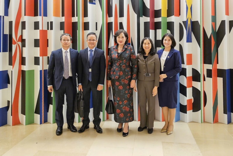 Thống đốc NHNN Nguyễn Thị Hồng giữ chức Chủ tịch ACC nhiệm kỳ 2024 – 2026 Thống đốc NHNN Nguyễn Thị Hồng giữ chức Chủ tịch ACC nhiệm kỳ 2024 – 2026