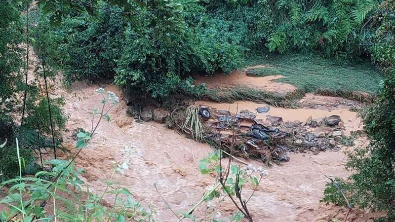 Hiện trường vụ sạt lở tại xã Ca Thành, huyện Nguyên Bình, tỉnh Cao Bằng Hiện trường vụ sạt lở tại xã Ca Thành, huyện Nguyên Bình, tỉnh Cao Bằng