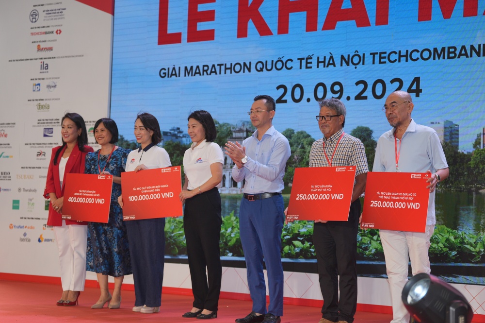 Marathon quốc tế Hà Nội Techcombank: Lan tỏa ý nghĩa nhân văn, tinh thần gắn kết cộng đồng Marathon quốc tế Hà Nội Techcombank: Lan tỏa ý nghĩa nhân văn, tinh thần gắn kết cộng đồng