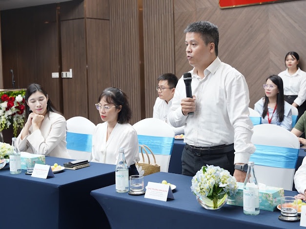 Hội Doanh nhân trẻ Việt Nam và PwC Việt Nam ký kết Thỏa thuận hợp tác hỗ trợ chuyên môn Hội Doanh nhân trẻ Việt Nam và PwC Việt Nam ký kết Thỏa thuận hợp tác hỗ trợ chuyên môn