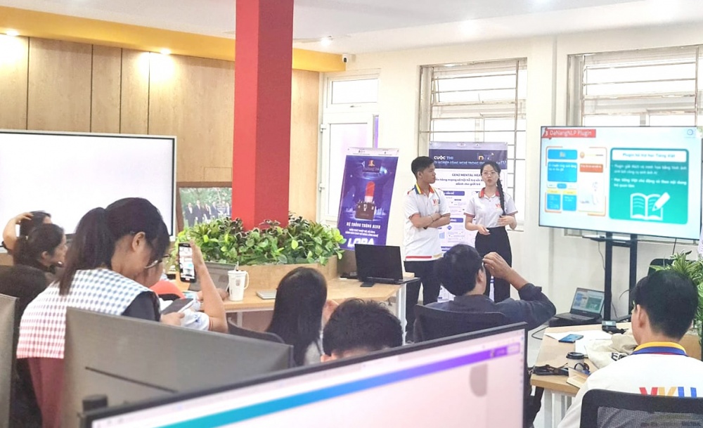 TP. Đà Nẵng đang tập trung chuẩn bị nguồn nhân lực cho TP. Đà Nẵng đang tập trung chuẩn bị nguồn nhân lực cho