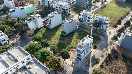 Theo quy định mới có hiệu lực từ ngày 7/10/2024, diện tích thửa đất tối thiểu được phép tách thửa là 50m2 Theo quy định mới có hiệu lực từ ngày 7/10/2024, diện tích thửa đất tối thiểu được phép tách thửa là 50m2