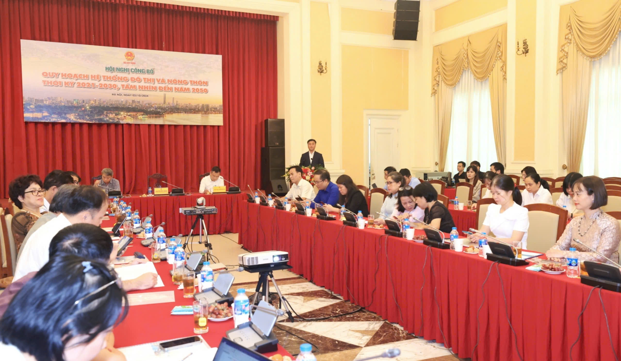 Quang cảnh hội nghị