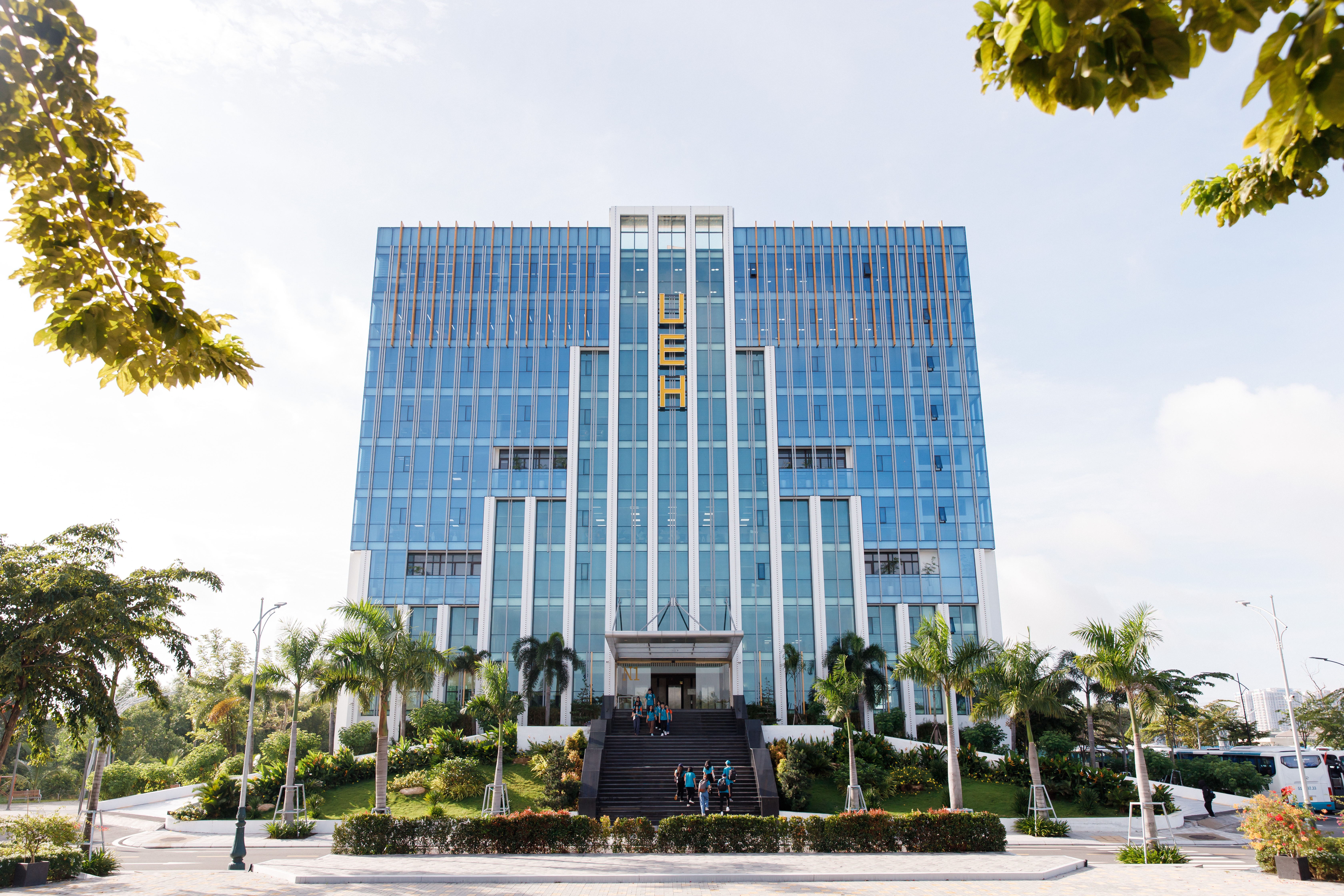 UEH đã chính thức vào Top 501-600 Đại học thế giới 2025 UEH đã chính thức vào Top 501-600 Đại học thế giới 2025