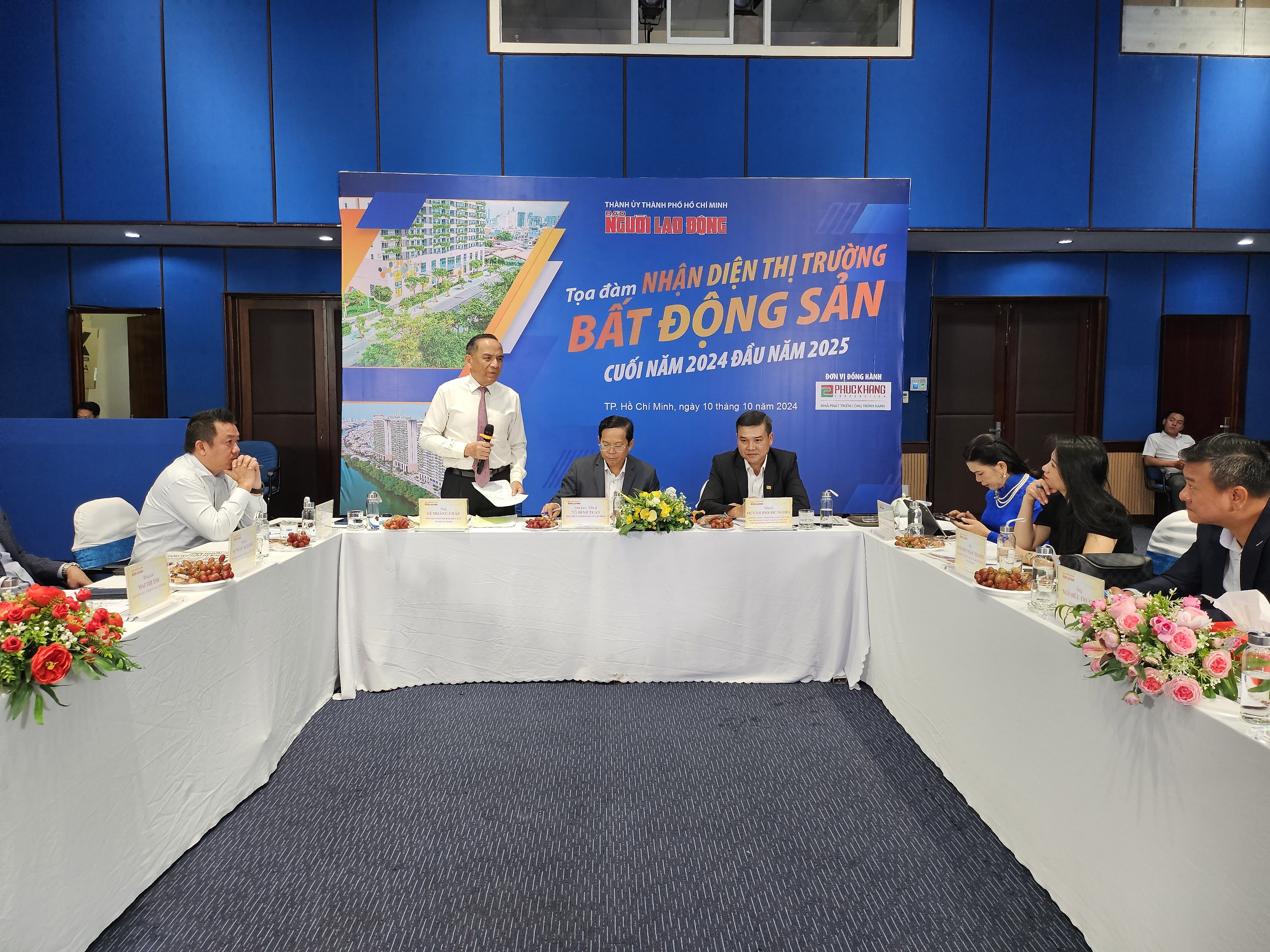 Cơ hội và thách thức với bất động sản