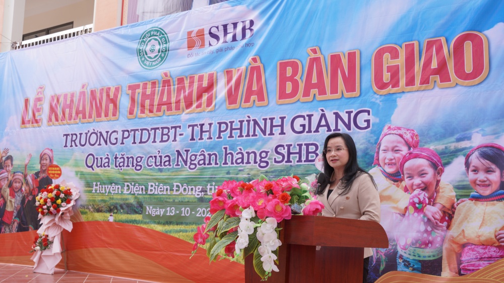 Ngân hàng đồng hành dựng lớp, xây trường, gieo chữ trên non Ngân hàng đồng hành dựng lớp, xây trường, gieo chữ trên non