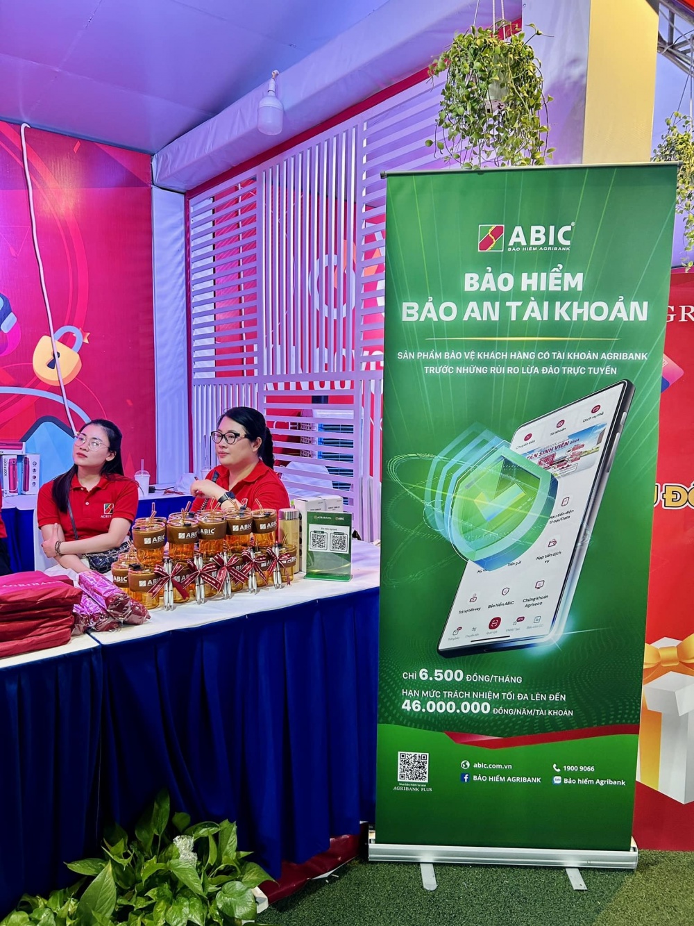 Bảo hiểm Agribank đồng hành cùng Agribank tại Ngày Thẻ Việt Nam 2024 Bảo hiểm Agribank đồng hành cùng Agribank tại Ngày Thẻ Việt Nam 2024