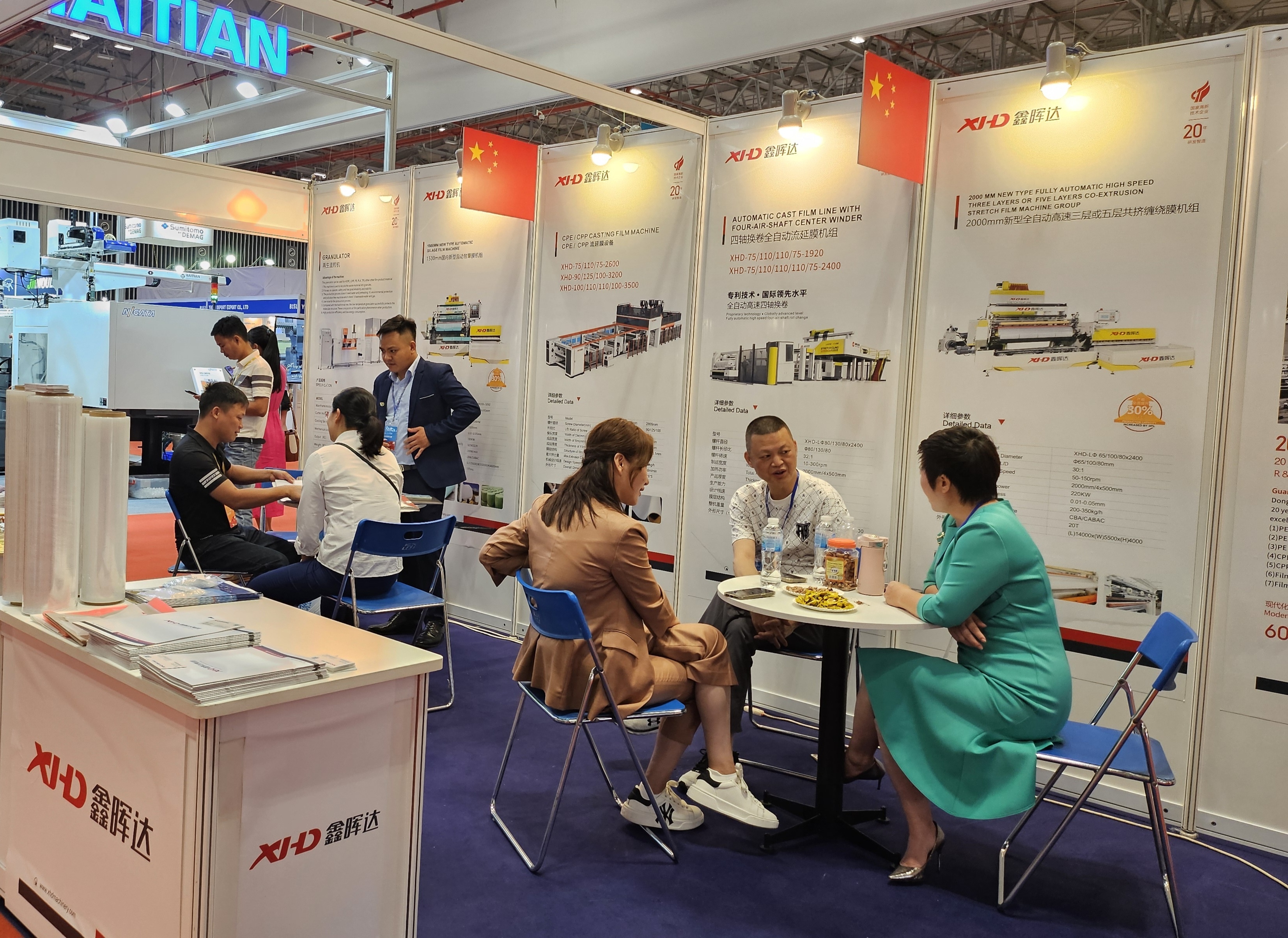 VietnamPlas 2024 đem đến giải pháp bền vững trong ngành công nghiệp nhựa và cao su VietnamPlas 2024 đem đến giải pháp bền vững trong ngành công nghiệp nhựa và cao su