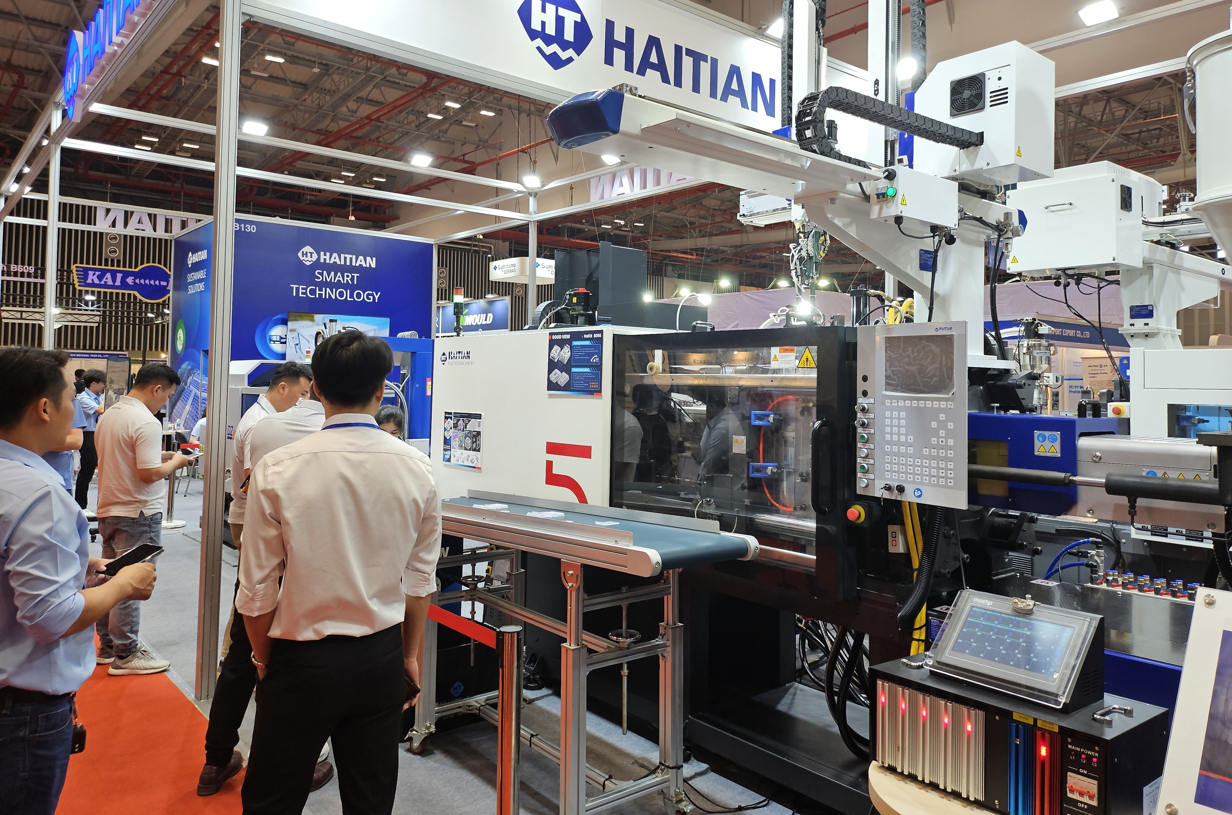 VietnamPlas 2024 đem đến giải pháp bền vững trong ngành công nghiệp nhựa và cao su VietnamPlas 2024 đem đến giải pháp bền vững trong ngành công nghiệp nhựa và cao su