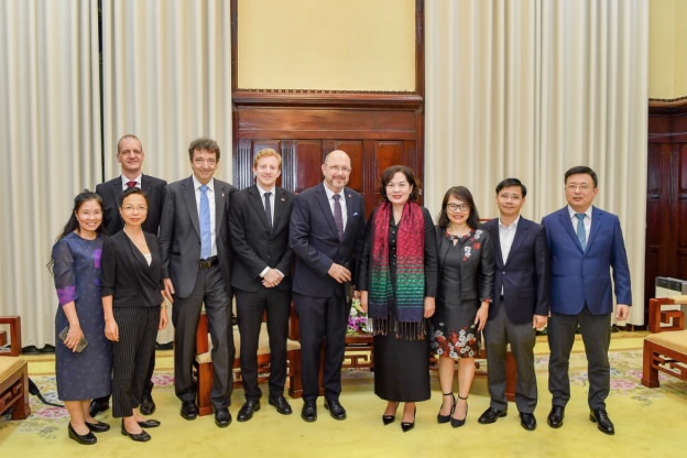 Thống đốc Nguyễn Thị Hồng tiếp Đại sứ đặc mệnh toàn quyền Liên bang Thụy Sĩ tại Việt Nam