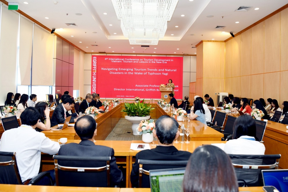 CIEMB 2024: Hỗ trợ các chiến lược thúc đẩy sự tăng trưởng và phát triển bền vững toàn cầu CIEMB 2024: Hỗ trợ các chiến lược thúc đẩy sự tăng trưởng và phát triển bền vững toàn cầu