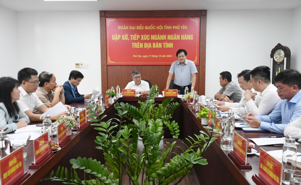 buổi làm việc giữa cử tri ngành Ngân hàng với Đoàn Đại biểu Quốc hội tỉnh trước kỳ họp thứ 8 Quốc hội khóa XV. buổi làm việc giữa cử tri ngành Ngân hàng với Đoàn Đại biểu Quốc hội tỉnh trước kỳ họp thứ 8 Quốc hội khóa XV.