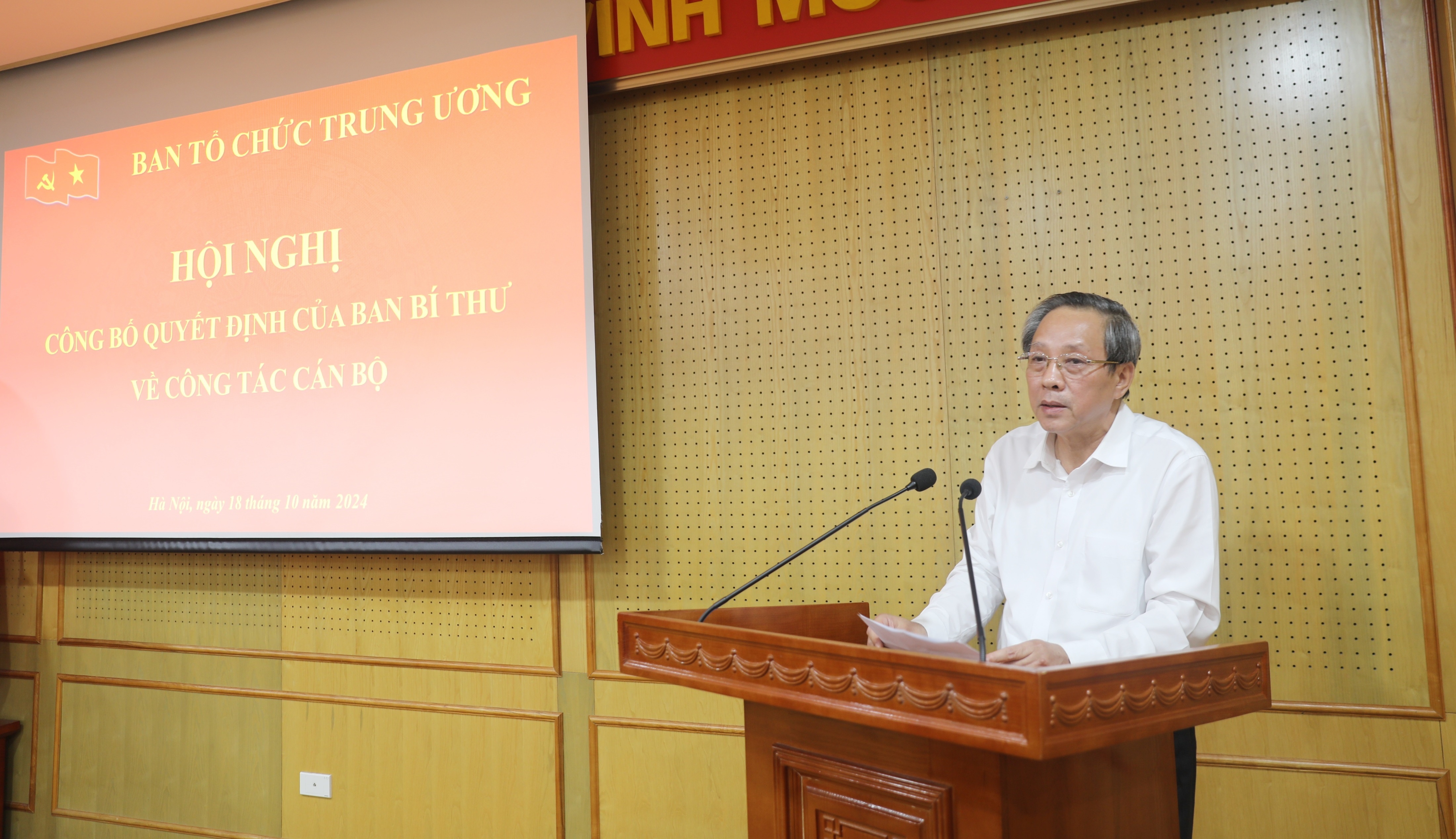 Phó Trưởng ban Thường trực Hoàng Đăng Quang phát biểu tại buổi lễ. Phó Trưởng ban Thường trực Hoàng Đăng Quang phát biểu tại buổi lễ.