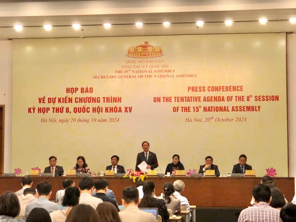 Phó Chủ tịch Quốc hội Nguyễn Khắc Định trả lời báo chí Phó Chủ tịch Quốc hội Nguyễn Khắc Định trả lời báo chí