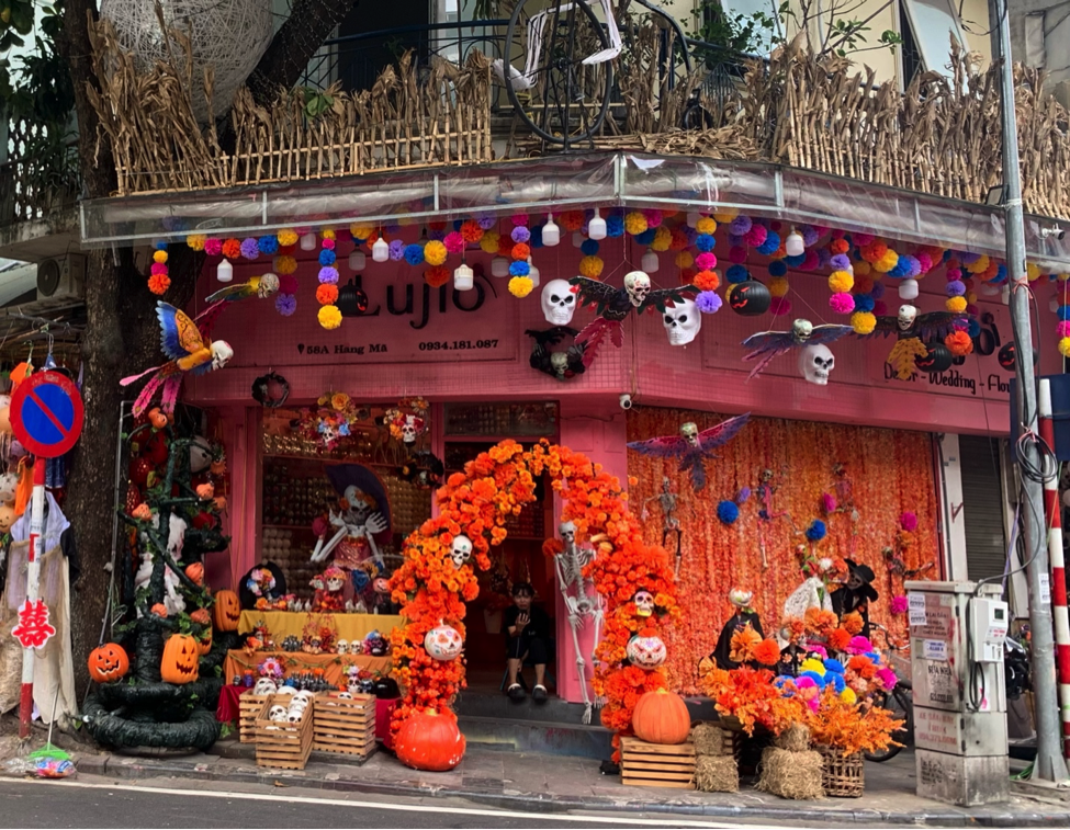 Rộn ràng không khí đón Halloween tại Hà Nội