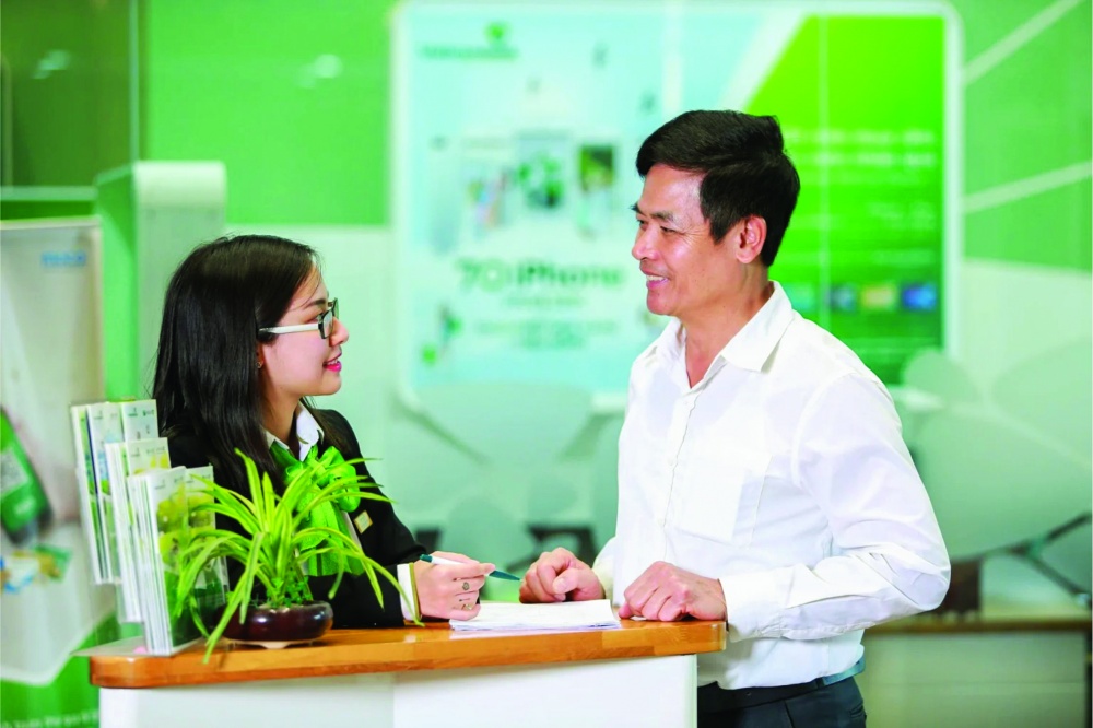 Với chỉ đạo xuyên suốt của NHNN, các TCTD nghiêm túc thực hiện trên tinh thần đã nói là làm, đã cam kết là phải thực hiện Với chỉ đạo xuyên suốt của NHNN, các TCTD nghiêm túc thực hiện trên tinh thần đã nói là làm, đã cam kết là phải thực hiện