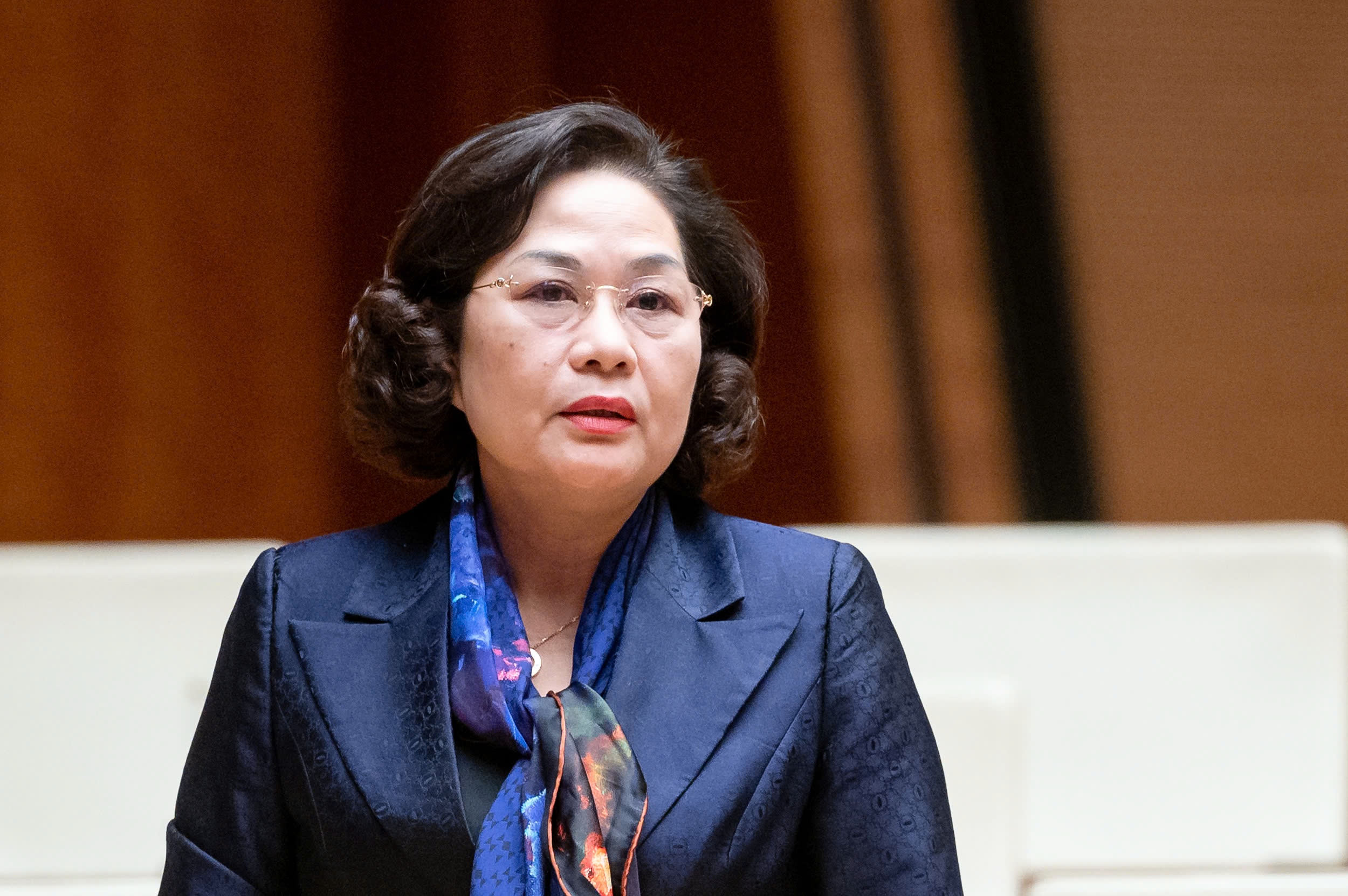 Thống đốc Nguyễn Thị Hồng giải trình, làm rõ một số vấn đề đại biểu Quốc hội nêu