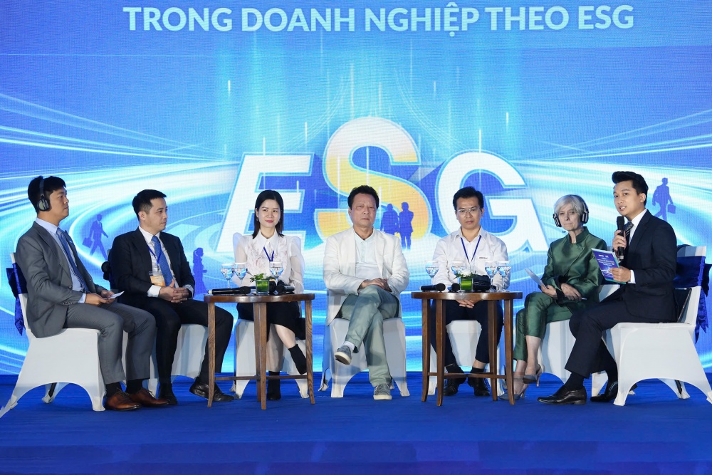 Thực hiện các tiêu chí ESG để giữ chân nhân tài Thực hiện các tiêu chí ESG để giữ chân nhân tài