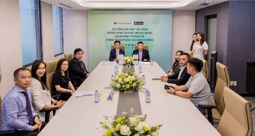 Hình ảnh tại sự kiện hợp tác giữa CUB HCM và Thế Giới Di động Ảnh: CUB HCM Hình ảnh tại sự kiện hợp tác giữa CUB HCM và Thế Giới Di động Ảnh: CUB HCM