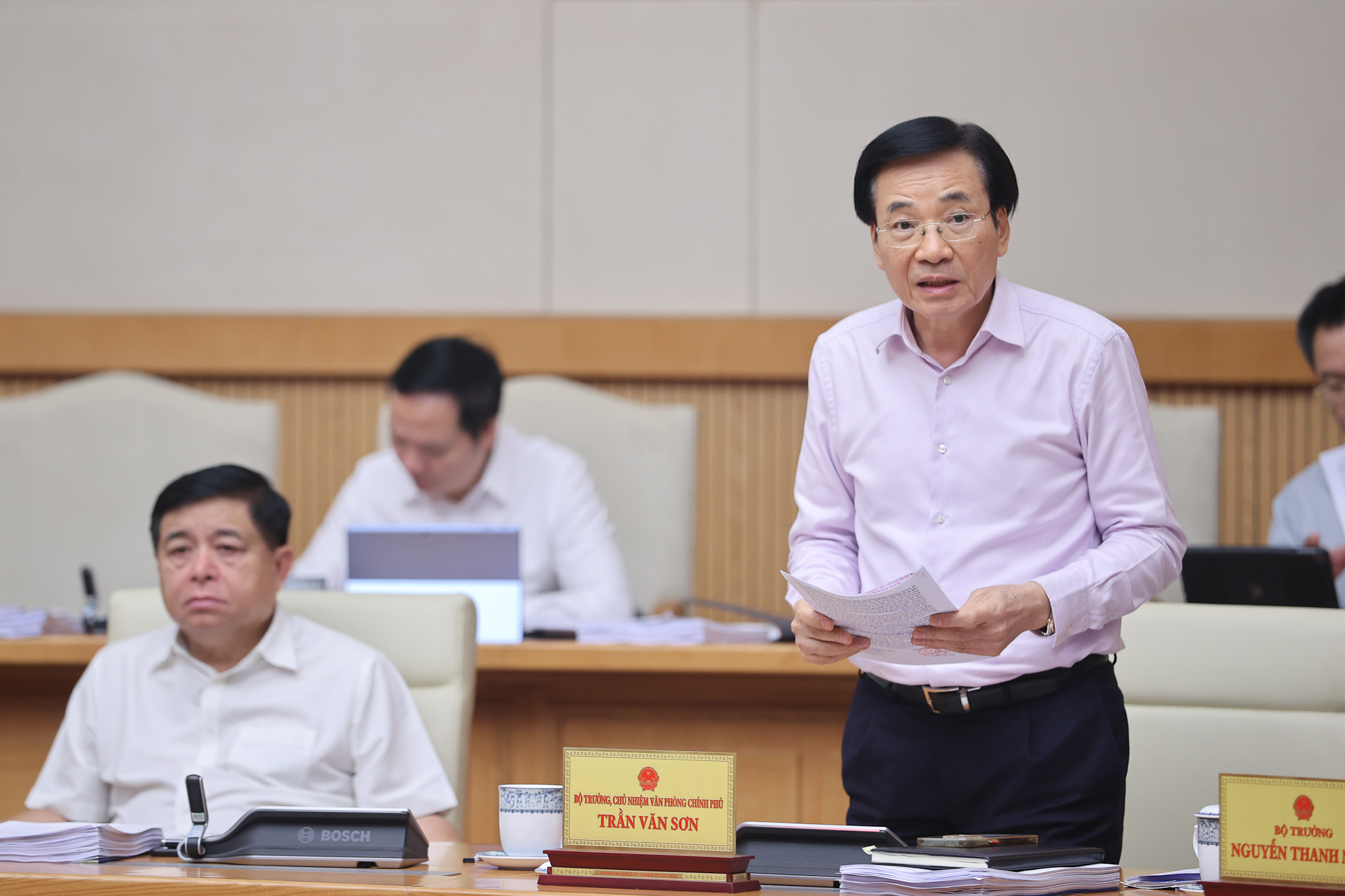 Thủ tướng: Tháo gỡ được điểm nghẽn thể chế, tăng trưởng GDP có thể đạt 2 con số trong những thập kỷ tới- Ảnh 7. Thủ tướng: Tháo gỡ được điểm nghẽn thể chế, tăng trưởng GDP có thể đạt 2 con số trong những thập kỷ tới- Ảnh 7.