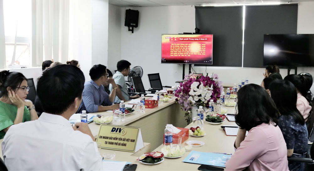Bảo hiểm tiền gửi Việt Nam tại TP. Đà Nẵng chú trọng đổi mới, nâng cao chất lượng sinh hoạt chi bộ Bảo hiểm tiền gửi Việt Nam tại TP. Đà Nẵng chú trọng đổi mới, nâng cao chất lượng sinh hoạt chi bộ