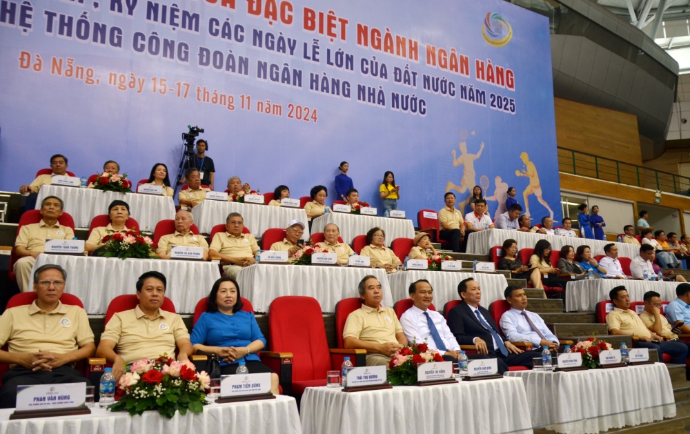 Phát động phong trào thi đua đặc biệt toàn ngành Ngân hàng