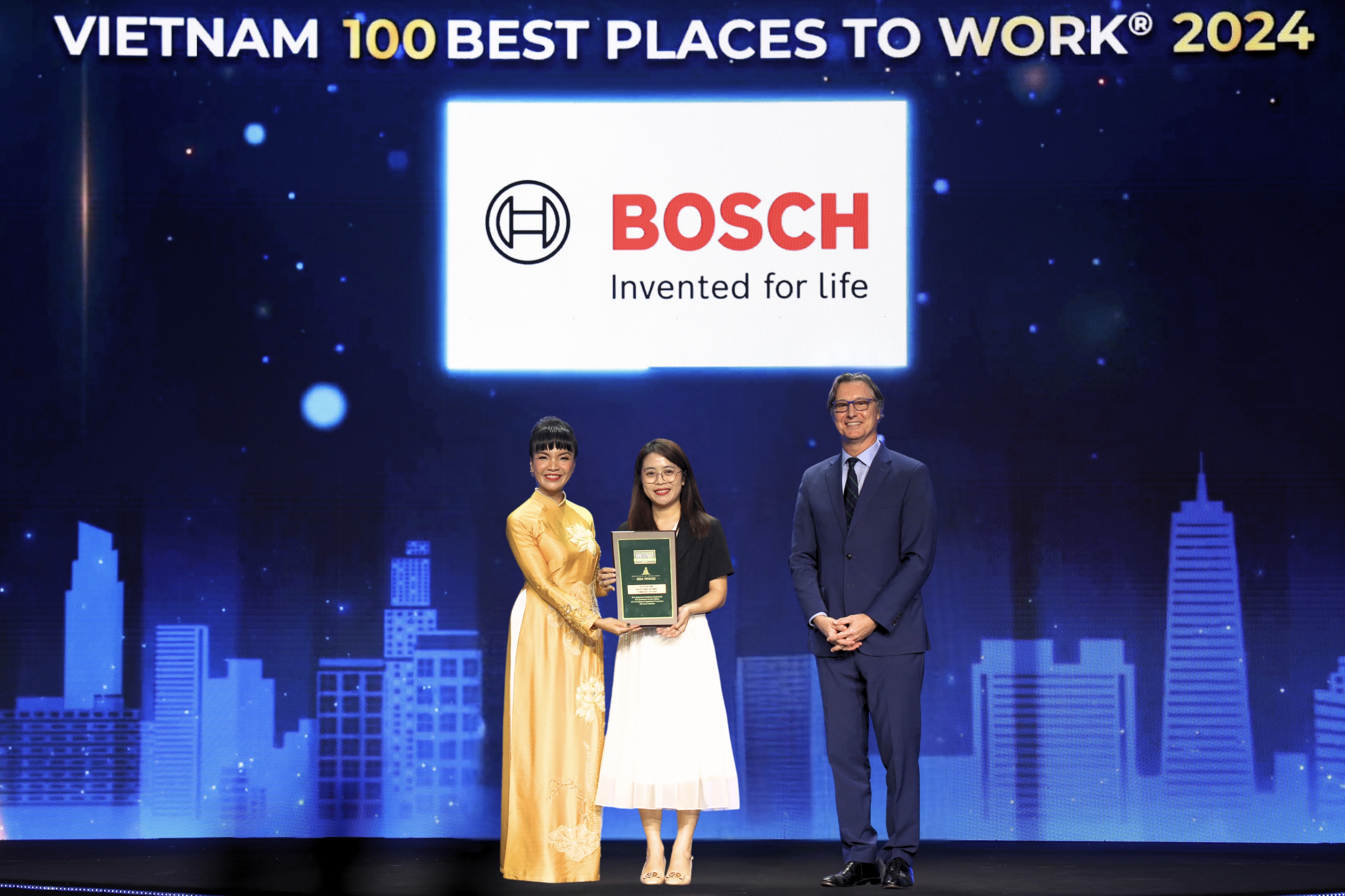 Bosch 10 năm liên tiếp “lọt” danh sách Top 100 môi trường làm việc tốt nhất tại Việt Nam Bosch 10 năm liên tiếp “lọt” danh sách Top 100 môi trường làm việc tốt nhất tại Việt Nam