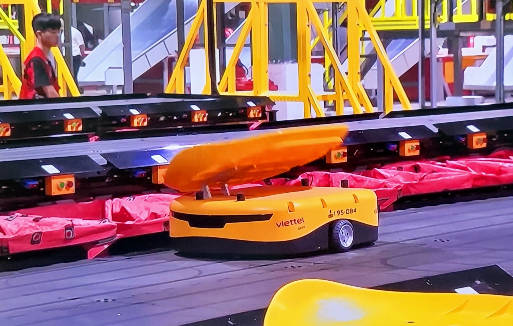 Viettel Post đã quyết liệt trong chuyển đổi số Viettel Post đã quyết liệt trong chuyển đổi số