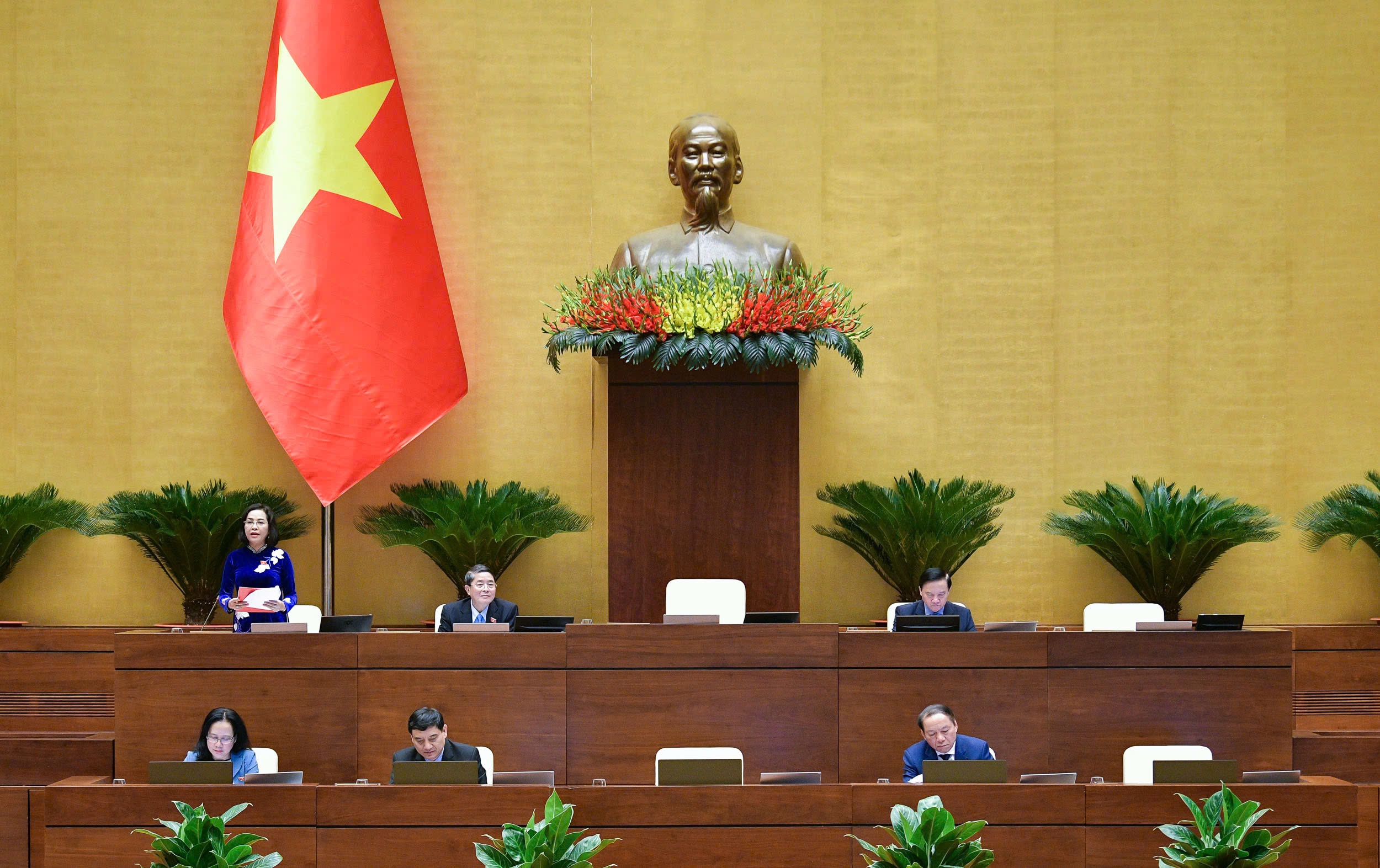 Thảo luận dự thảo Luật sửa đổi, bổ sung một số điều của Luật Quảng cáo Thảo luận dự thảo Luật sửa đổi, bổ sung một số điều của Luật Quảng cáo