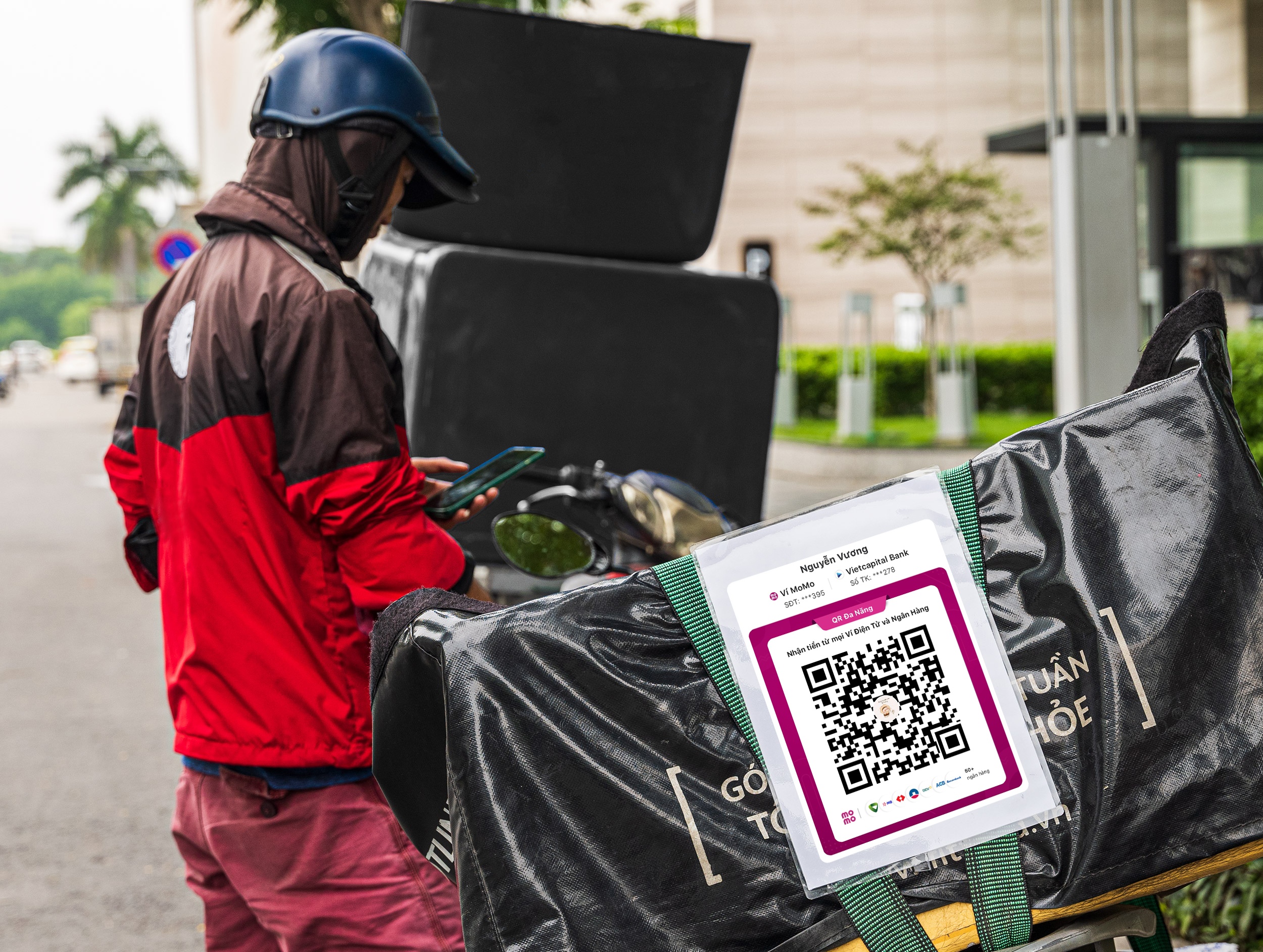 MoMo hỗ trợ người dùng xác thực sinh trắc học đảm bảo giao dịch thông suốt và an toàn MoMo hỗ trợ người dùng xác thực sinh trắc học đảm bảo giao dịch thông suốt và an toàn