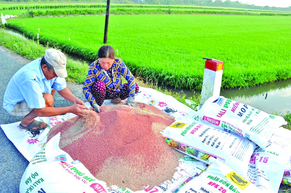 Quốc hội thống nhất chuyển mặt hàng phân bón từ diện không chịu thuế sang diện chịu thuế suất 5% Quốc hội thống nhất chuyển mặt hàng phân bón từ diện không chịu thuế sang diện chịu thuế suất 5%