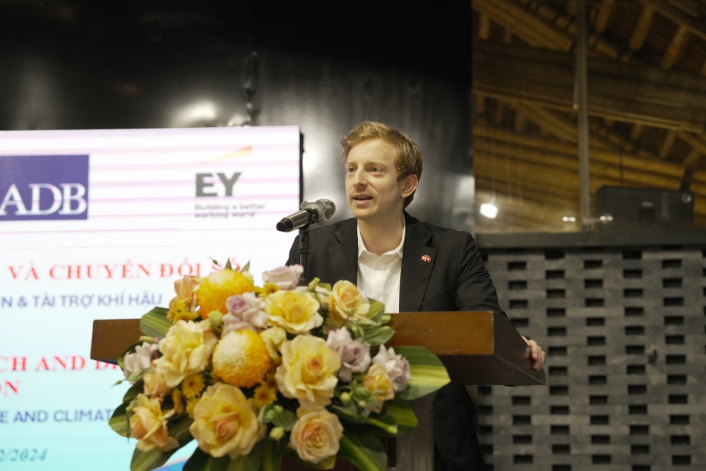 Hỗ trợ nâng cao năng lực về Fintech và chuyển đổi số Hỗ trợ nâng cao năng lực về Fintech và chuyển đổi số