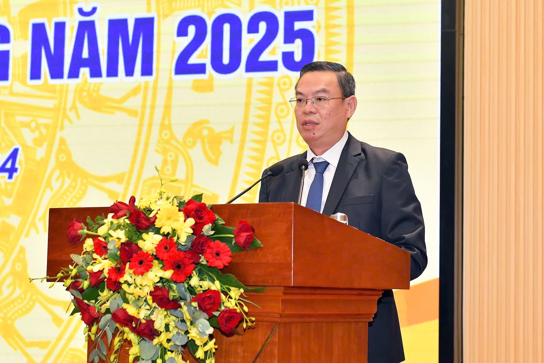 Chủ tịch VietinBank Trần Minh Bình: Áp dụng chuyển đổi số mang lại nhiều hiệu quả với hoạt động kinh doanh Chủ tịch VietinBank Trần Minh Bình: Áp dụng chuyển đổi số mang lại nhiều hiệu quả với hoạt động kinh doanh