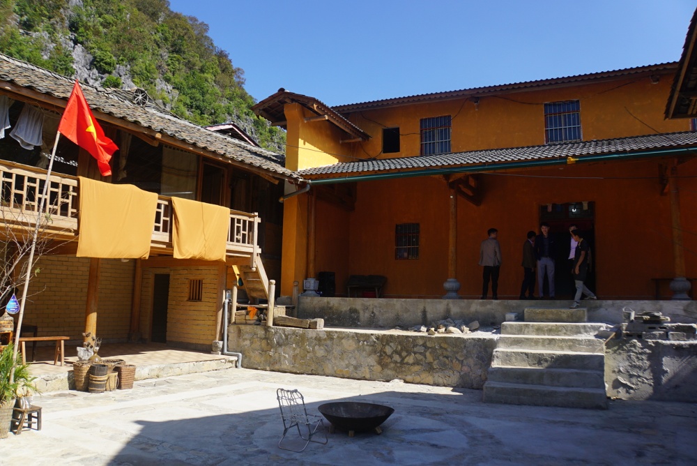 Một góc khu homestay Chai To của vợ chồng anh Sùng Mí Phìn