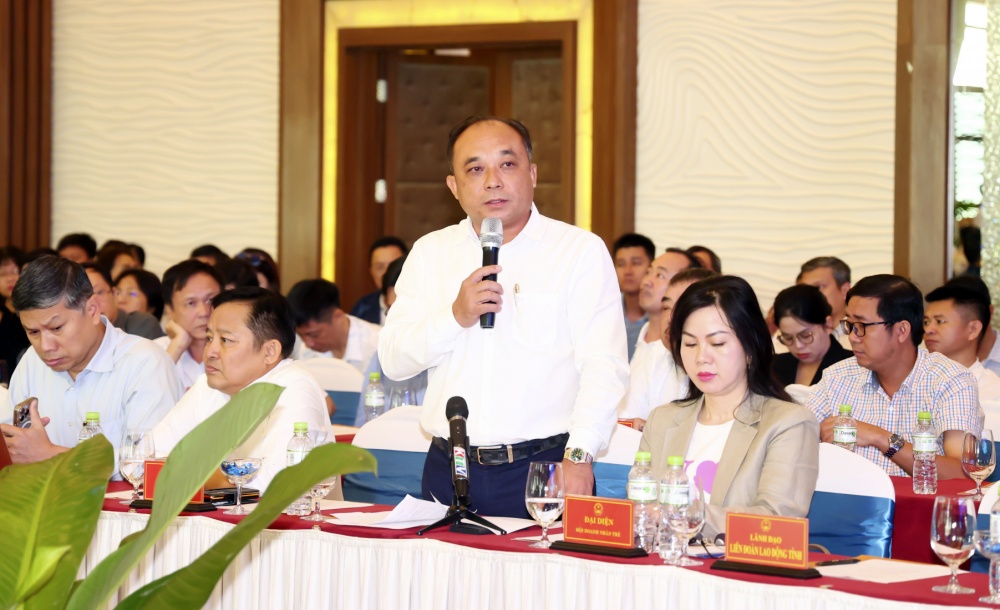 Khánh Hòa đối thoại với doanh nghiệp: Hướng tới môi trường kinh doanh bền vững Khánh Hòa đối thoại với doanh nghiệp: Hướng tới môi trường kinh doanh bền vững