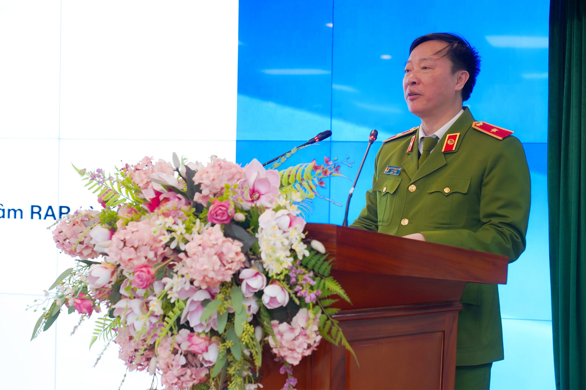 hiếu tướng Nguyễn Ngọc Cương – Cục trưởng Cục C06, Bộ Công an phát biểu tại sự kiện. hiếu tướng Nguyễn Ngọc Cương – Cục trưởng Cục C06, Bộ Công an phát biểu tại sự kiện.