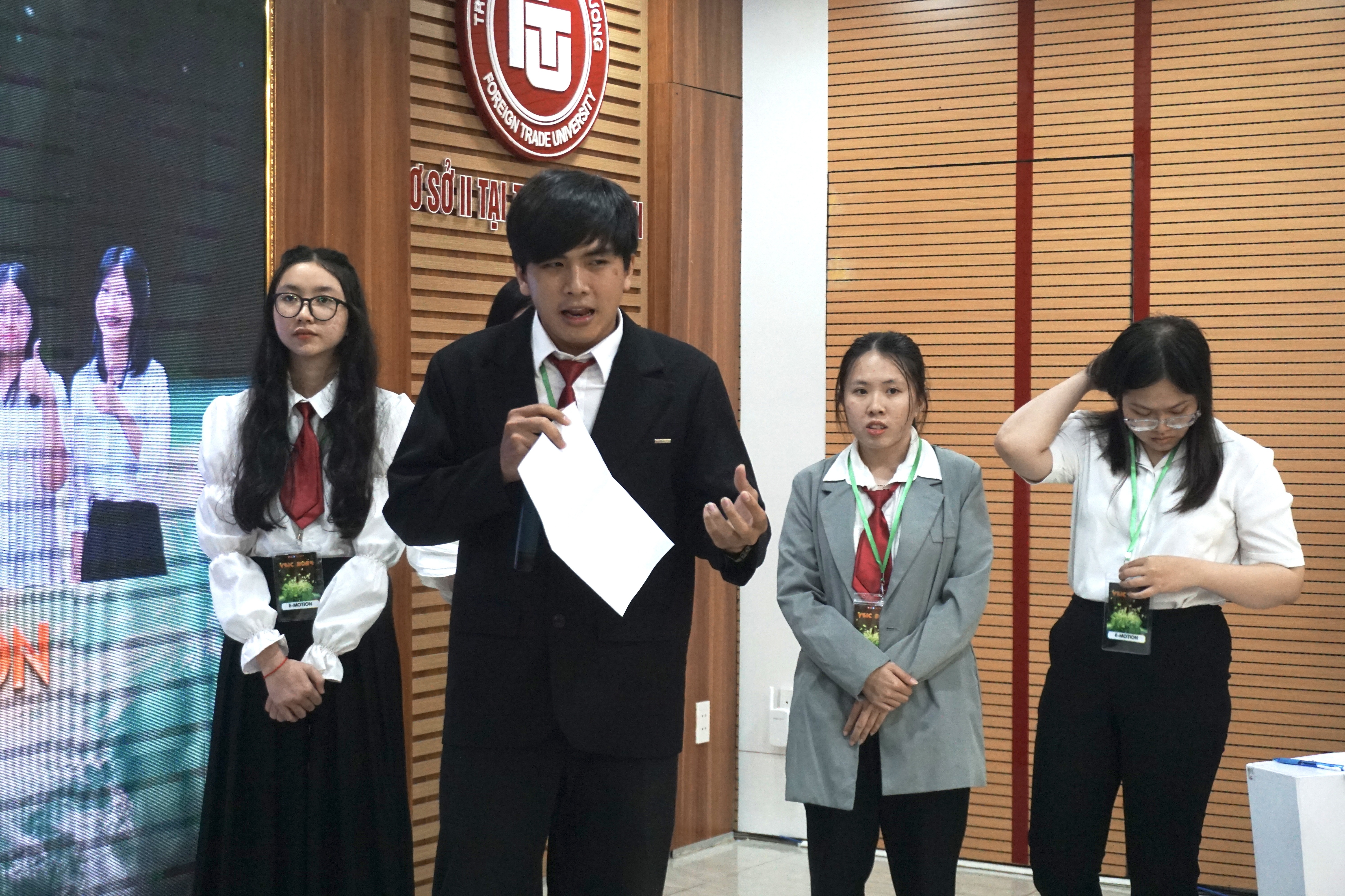 Chung kết toàn quốc VSIC 2024 chính thức gọi tên top 3 xuất sắc nhất Chung kết toàn quốc VSIC 2024 chính thức gọi tên top 3 xuất sắc nhất