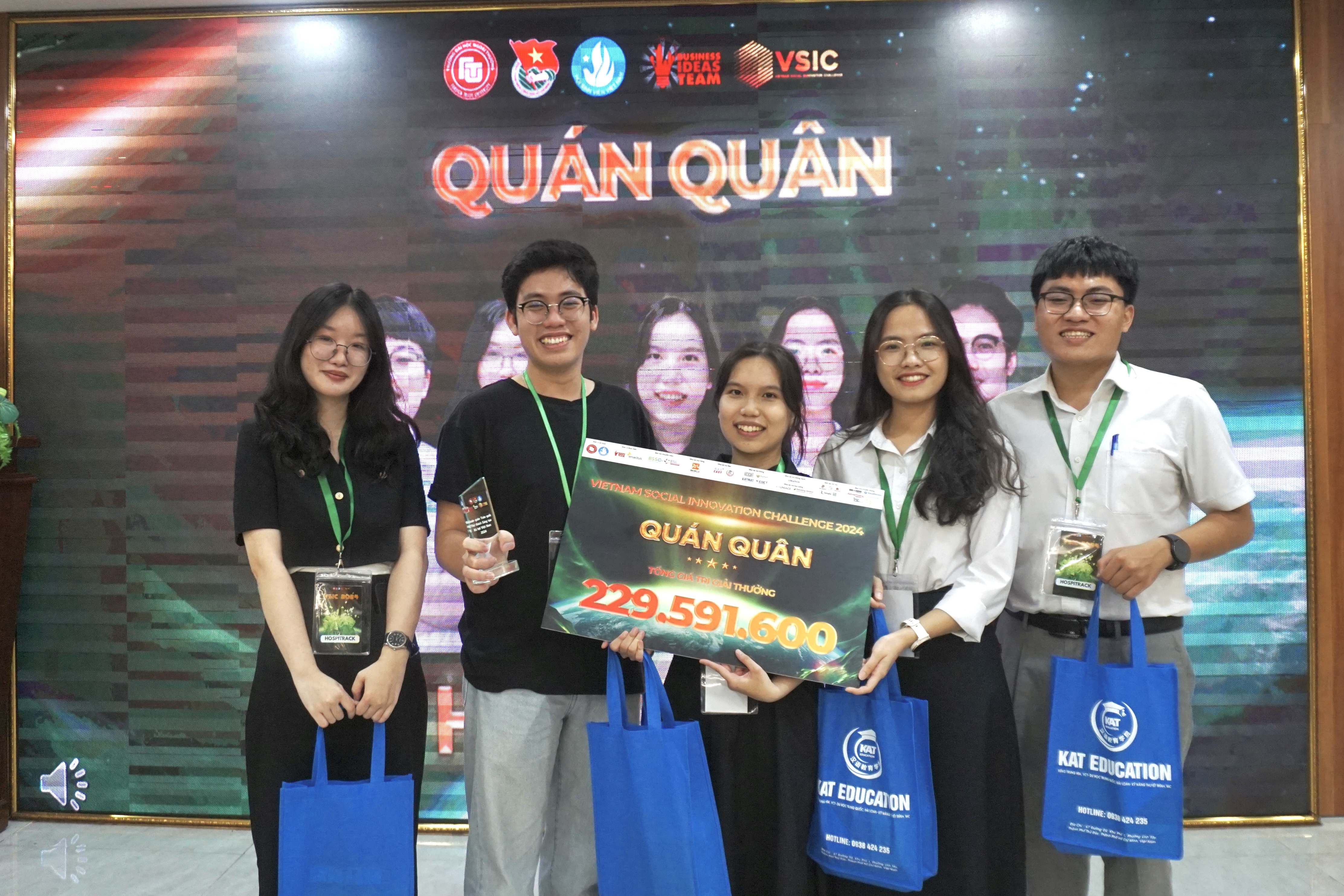 Chung kết toàn quốc VSIC 2024 chính thức gọi tên top 3 xuất sắc nhất Chung kết toàn quốc VSIC 2024 chính thức gọi tên top 3 xuất sắc nhất