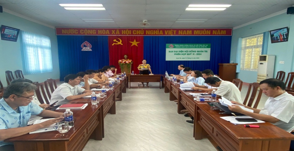 Hàng quý Ban đại diện Hội đồng quản trị NH CSXH thị xã Ayun Pa đều tổ chức họp đánh giá tình hình hoạt động Hàng quý Ban đại diện Hội đồng quản trị NH CSXH thị xã Ayun Pa đều tổ chức họp đánh giá tình hình hoạt động