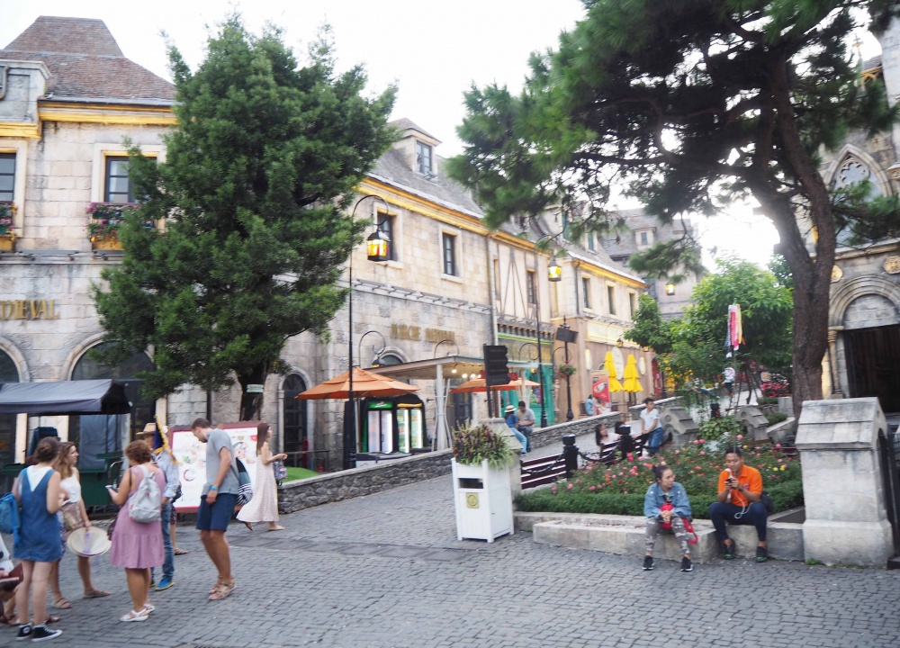 những tín hiệu tích cực trong ngày đầu năm mang đến kỳ vọng lớn cho ngành du lịch Đà Nẵng. những tín hiệu tích cực trong ngày đầu năm mang đến kỳ vọng lớn cho ngành du lịch Đà Nẵng.