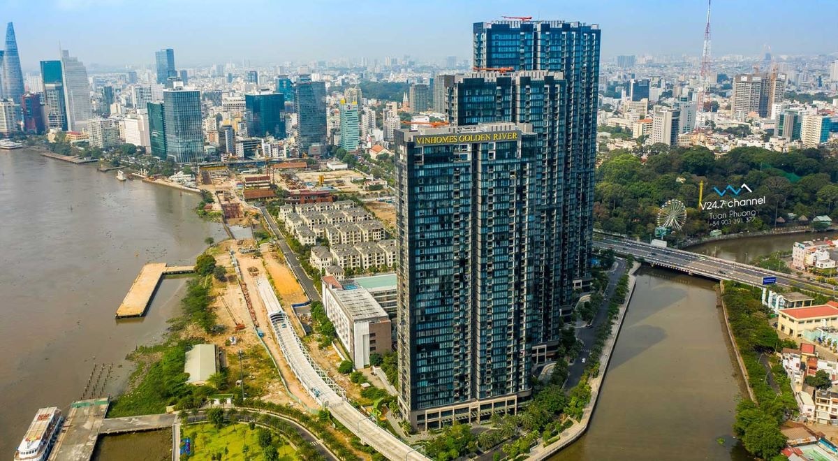 Phân khúc cao cấp và hạng sang vẫn được các nhà đầu tư ưu tiên. Phân khúc cao cấp và hạng sang vẫn được các nhà đầu tư ưu tiên.