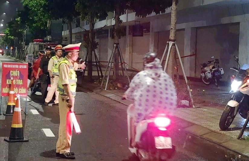 Đà Nẵng sẽ xử lý nghiêm vi phạm giao thông đối với cán bộ, công chức Đà Nẵng sẽ xử lý nghiêm vi phạm giao thông đối với cán bộ, công chức