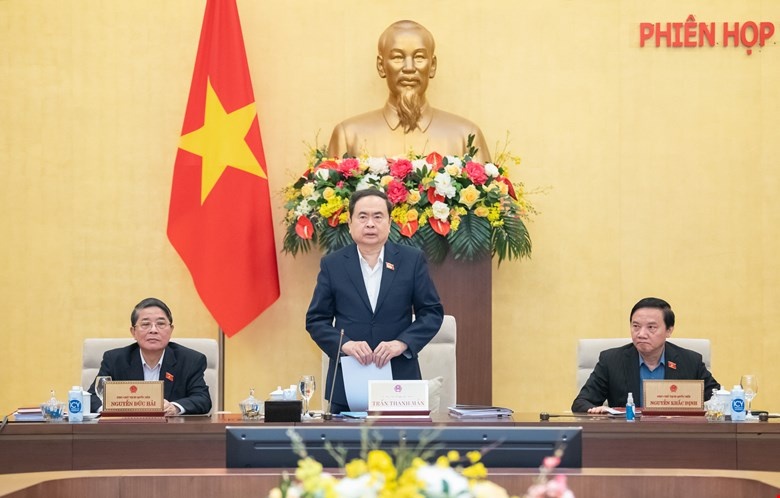 Chủ tịch Quốc hội khai mạc phiên họp thứ 41 của UBTV Quốc hội Chủ tịch Quốc hội khai mạc phiên họp thứ 41 của UBTV Quốc hội