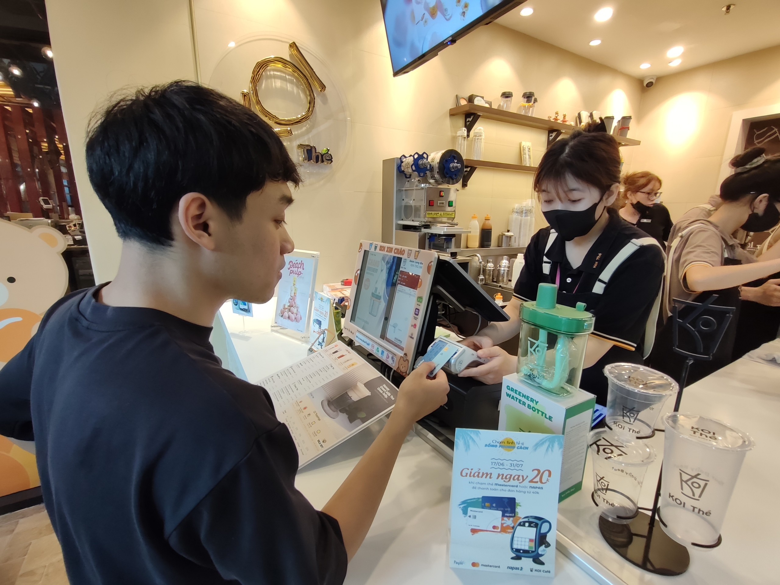 Thanh toán điện tử tăng trưởng mạnh mẽ Thanh toán điện tử tăng trưởng mạnh mẽ