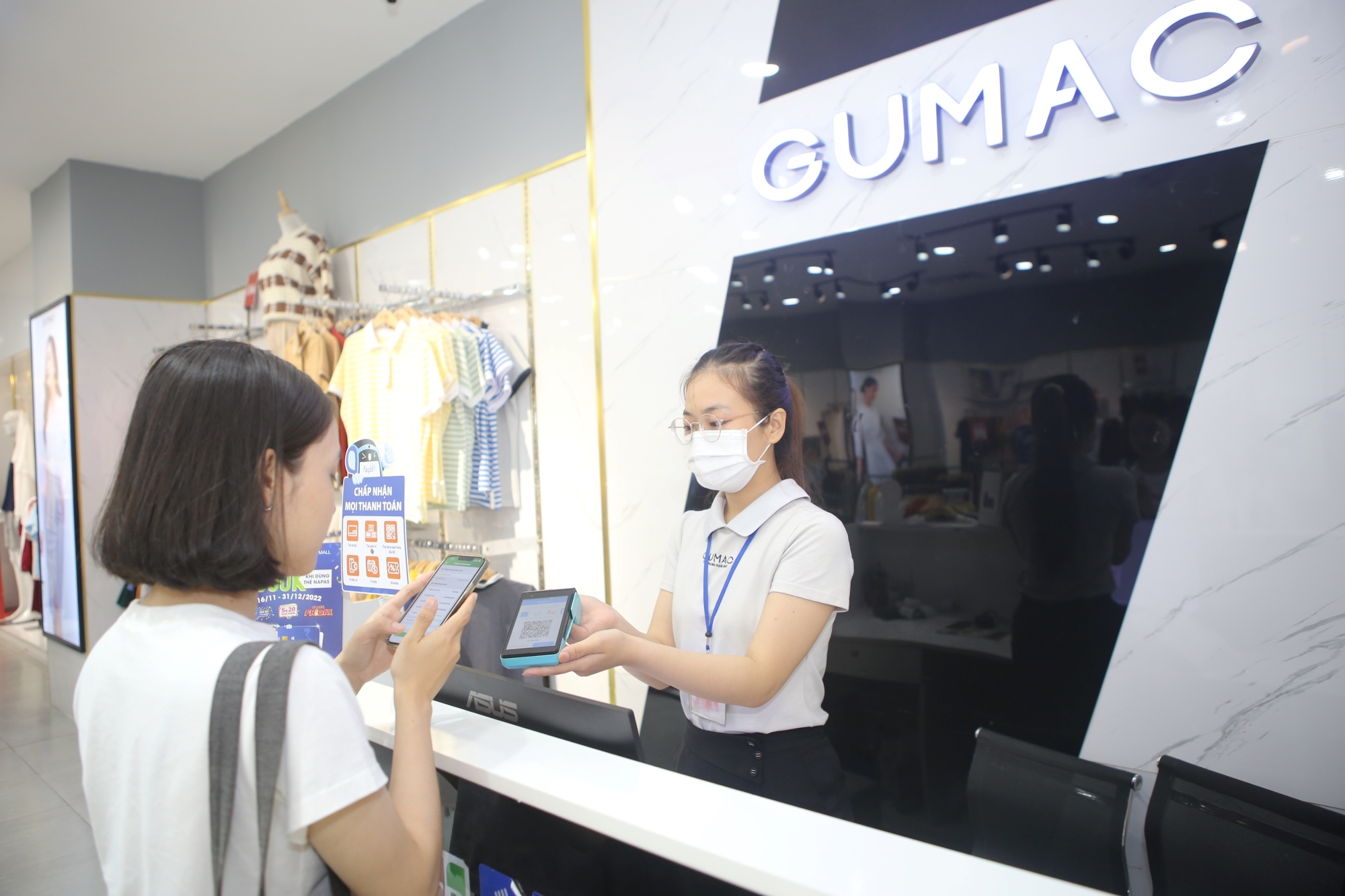 Thanh toán điện tử tăng trưởng mạnh mẽ Thanh toán điện tử tăng trưởng mạnh mẽ