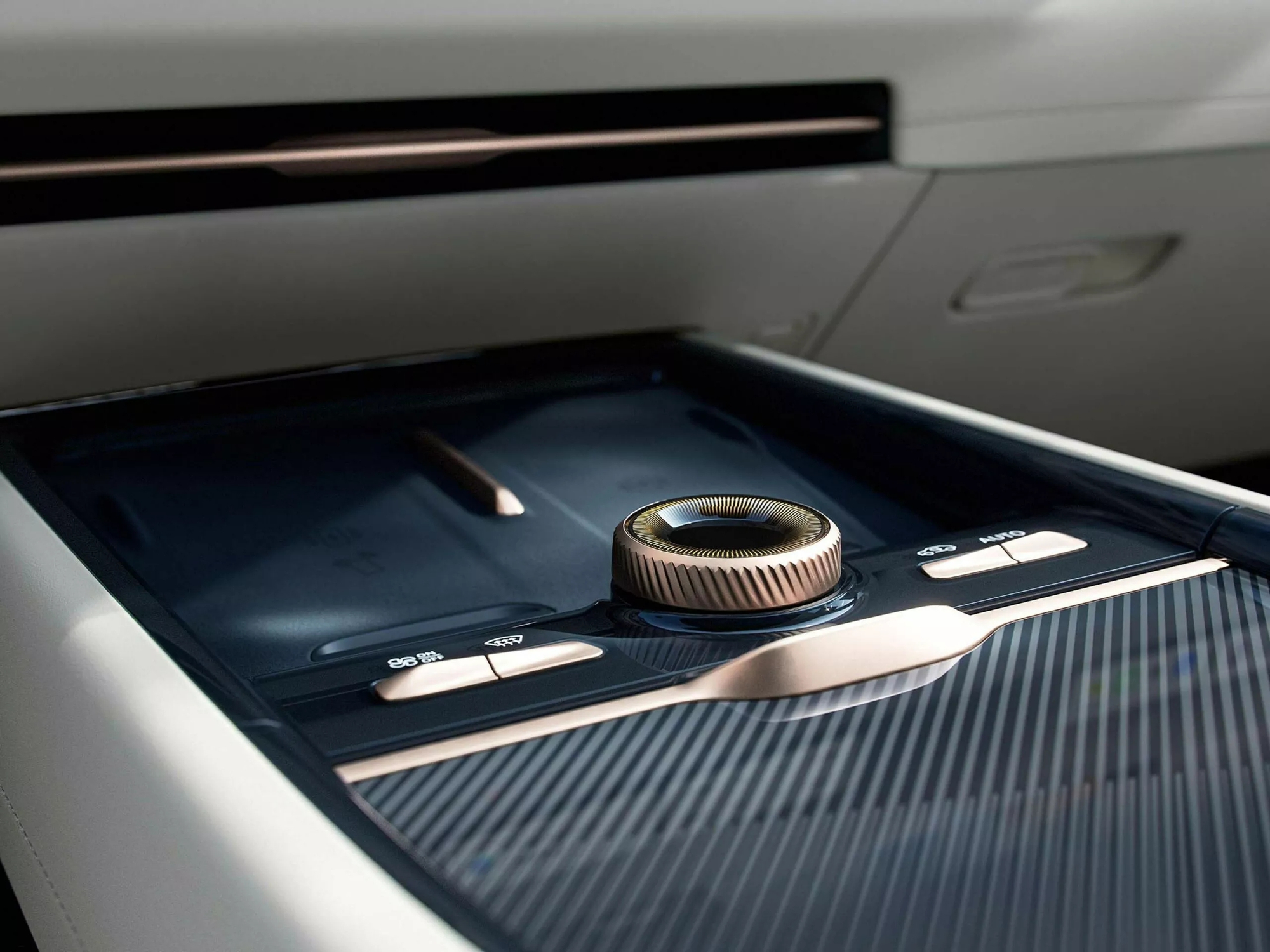 Lynk & Co 009 ra mắt: SUV to hơn Explorer, 2 màn hình 6K 30 inch, mạnh ngang siêu xe- Ảnh 17. Lynk & Co 009 ra mắt: SUV to hơn Explorer, 2 màn hình 6K 30 inch, mạnh ngang siêu xe- Ảnh 17.